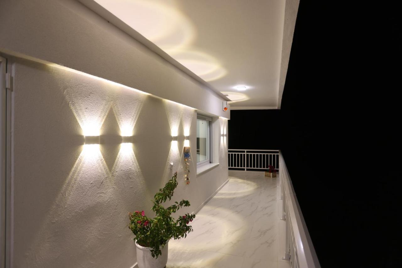 Beach Front Casa Elena Hanioti Exterior foto